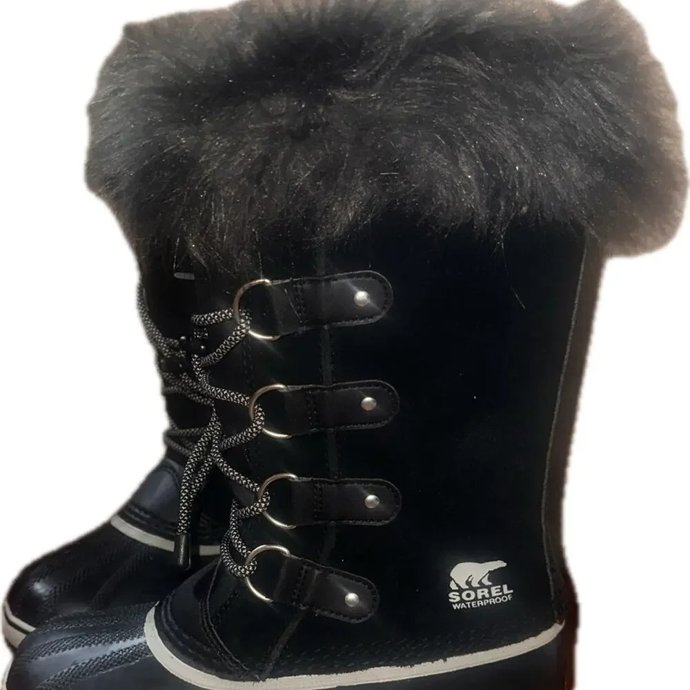 Sorel Youth Joan of Arctic Waterproof Kids Winter Boot Size 5 1855201-013